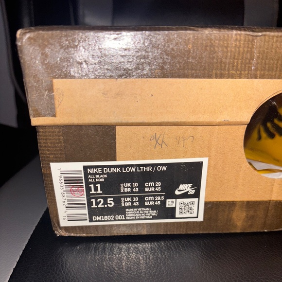 Off White Dunk Low “Lot 50 of 50” - Picture 11 of 11